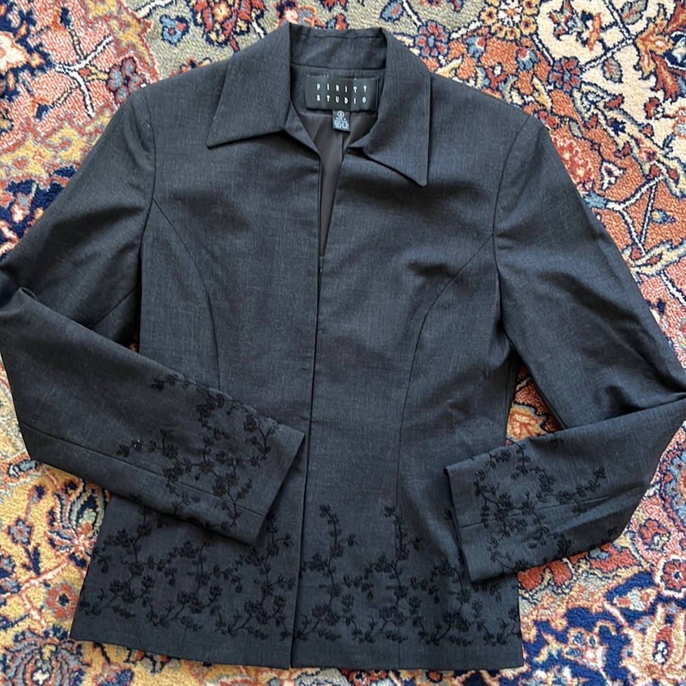Women's Finity Studio wool jacket with embroidery